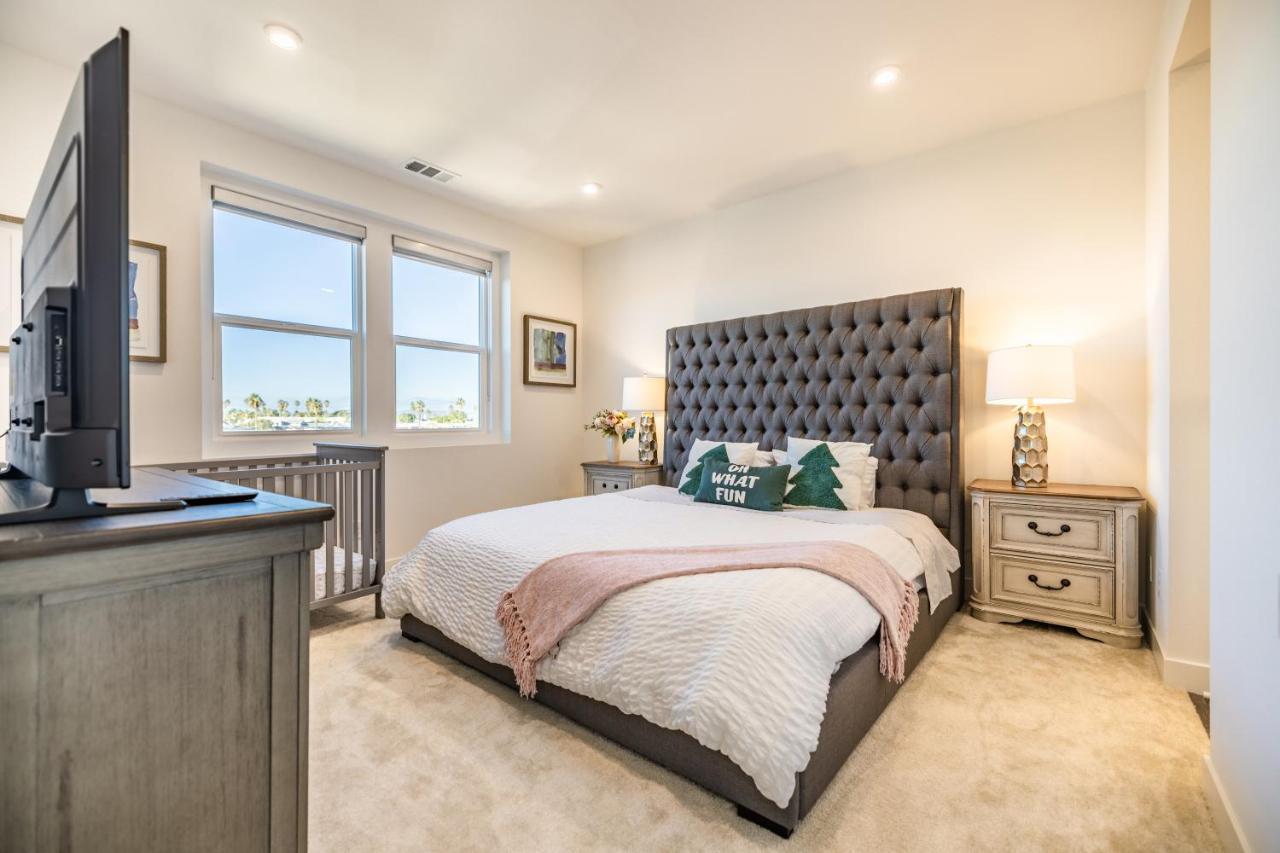 Disney Firework View 3 Bedrooms Townhouse Kitchen Fast Wifi Anaheim Exterior photo